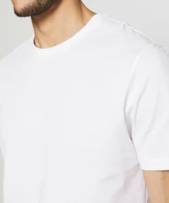 Pier One Uomo 5 PACK - T-shirt Basic - White/black/bordeaux -Moda Perfetta 4a6de0d2b72e4f1290d4d17a26a3cd34