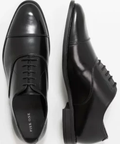 Pier One Uomo Stringate Eleganti - Black 9 Pier One Uomo Stringate Eleganti - Black -Moda Perfetta 4d78ee44e8944da29ba2015066acf888