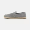 Pier One Uomo LEATHER - Espadrillas - Grey -Moda Perfetta 4e8d387b10514333928a7f8dae440eaf