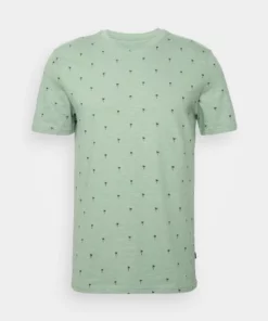 Pier One Uomo T-shirt Con Stampa - Green 12 Pier One Uomo T-shirt Con Stampa - Green -Moda Perfetta 4fe20a1b9df241ac85dd1fff99ea3c2e