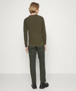 Pier One Uomo Maglione - Olive 10 Pier One Uomo Maglione - Olive -Moda Perfetta 5032bdec16ab4e6fb36798ce0156cf08