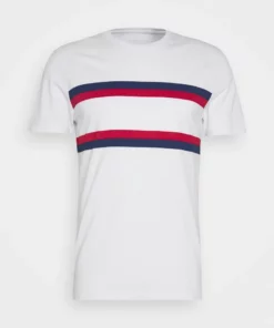 Pier One Uomo T-shirt Con Stampa - White 12 Pier One Uomo T-shirt Con Stampa - White -Moda Perfetta 50800775966c4d148455365c73ceaee4