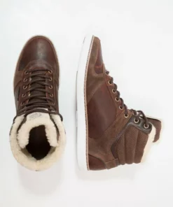 Pier One Uomo Sneakers Alte - Brown 9 Pier One Uomo Sneakers Alte - Brown -Moda Perfetta 512bcede7c22470eaa50a73d04c64cbf