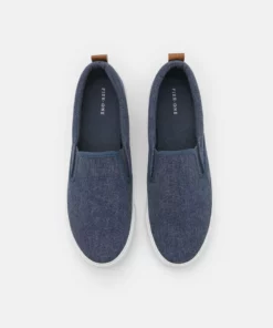 Pier One UNISEX - Sneakers Basse - Blue Denim 11 Pier One UNISEX - Sneakers Basse - Blue Denim -Moda Perfetta 52a9ef5ab737476bb0ac33766f1ba838