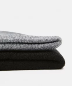 Pier One 2 PACK UNISEX - Berretto - Black/grey 9 Pier One 2 PACK UNISEX - Berretto - Black/grey -Moda Perfetta 55a5598cc548418184d9aad0f4362f9a