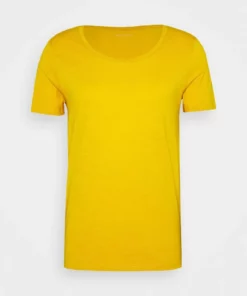 Pier One Uomo T-shirt Basic - Light Yellow 10 Pier One Uomo T-shirt Basic - Light Yellow -Moda Perfetta 59518517aea742df80e038e30622505d