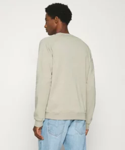 Pier One Uomo 2er Pack CREW NECK - Felpa - Tan/black -Moda Perfetta 5c3034a9b1d34427ba66e759fad0820f