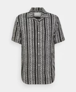 Pier One Uomo Camicia - Black 15 Pier One Uomo Camicia - Black -Moda Perfetta 5cfdb6742ba147cfb0491515e897b613