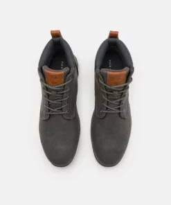 Pier One Uomo Sneakers Alte - Grey 11 Pier One Uomo Sneakers Alte - Grey -Moda Perfetta 5d54a14fce3142fca06300724bbddad9