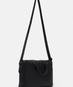 Pier One Uomo Borsa Porta PC - Black 7 Pier One Uomo Borsa Porta PC - Black -Moda Perfetta 5dcae1e4d807496fb29d588efa9422cf