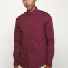 Pier One Uomo Camicia Elegante - Bordeaux 1 Pier One Uomo Camicia Elegante - Bordeaux -Moda Perfetta 6090c21fbb144c009d9c65053ac28988