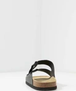 Pier One Uomo UNISEX - Pantofole - Black 16 Pier One Uomo UNISEX - Pantofole - Black -Moda Perfetta 6195e64545a3418190ac4640a9f9f6ec