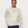 Pier One Uomo CRAFTED GOODS CREW - Felpa - Off-white 1 Pier One Uomo CRAFTED GOODS CREW - Felpa - Off-white -Moda Perfetta 662ee536cd0f4badbed87d4341b0bd51