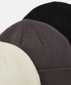 Pier One 3 PACK UNISEX - Berretto - Black/dark Grey/off-white 7 Pier One 3 PACK UNISEX - Berretto - Black/dark Grey/off-white -Moda Perfetta 6668fff4b25e40b09caf7206c86a493f