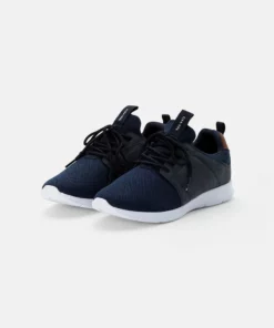Pier One Unisex Sneakers Basse - Dark Blue 9 Pier One Unisex Sneakers Basse - Dark Blue -Moda Perfetta 690dda63050e47f1a22c9e98e6df9f00