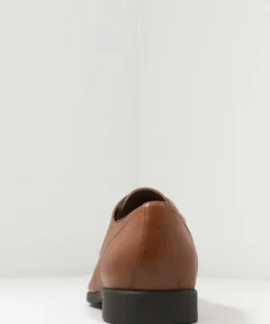 Pier One Uomo Stringate Eleganti - Cognac 11 Pier One Uomo Stringate Eleganti - Cognac -Moda Perfetta 69d7c4eeb1004dcc85397d4be8d341c5