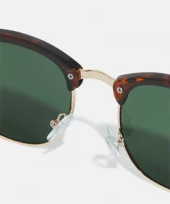 Pier One UNISEX - Occhiali Da Sole - Brown/green -Moda Perfetta 6a0705d3063348f9868f0150fadf01e8