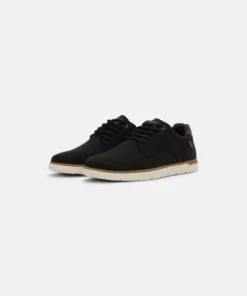 Pier One Uomo Sneakers Basse - Black 10 Pier One Uomo Sneakers Basse - Black -Moda Perfetta 6c6480360c16429a9102bcee0176573d