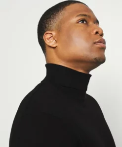 Pier One Uomo Maglione - Black 12 Pier One Uomo Maglione - Black -Moda Perfetta 6cdf085b68974df0b2b7267576ca751b