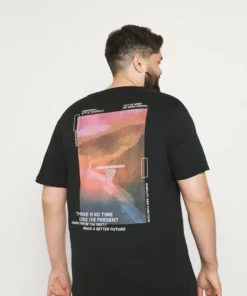 Pier One Uomo T-shirt Con Stampa - Black 11 Pier One Uomo T-shirt Con Stampa - Black -Moda Perfetta 6cf059a3351a4575a73c30cd94ae5295