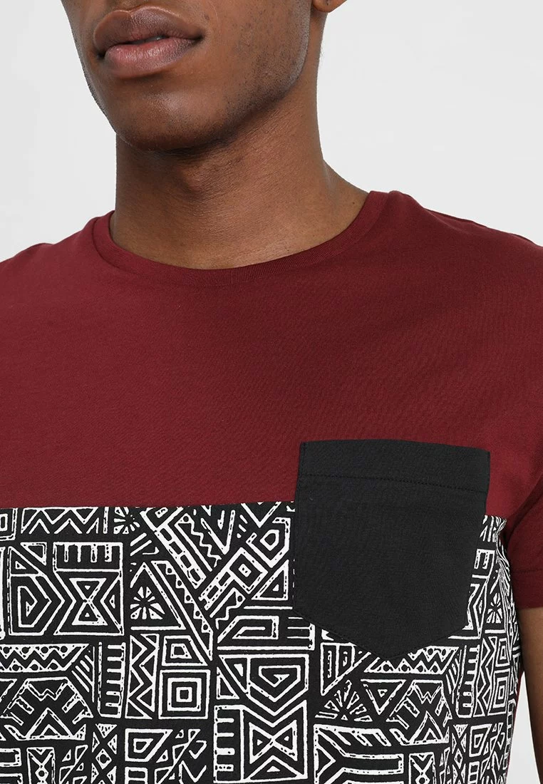 Pier One Uomo T-shirt Con Stampa - Bordeaux 7 Pier One Uomo T-shirt Con Stampa - Bordeaux - immagine 5