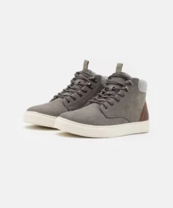 Pier One Uomo Sneakers Alte - Grey/brown 9 Pier One Uomo Sneakers Alte - Grey/brown -Moda Perfetta 6eb44ded738140d68e342bbe9f4ba9d7