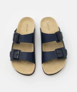 Pier One Uomo UNISEX - Pantofole - Dark Blue 11 Pier One Uomo UNISEX - Pantofole - Dark Blue -Moda Perfetta 7517350c93884b4a91dfc070216fbf29