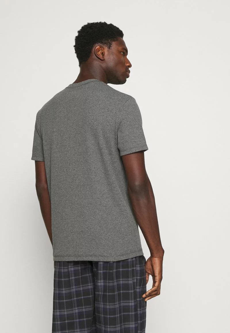 Pier One Uomo LOUNGE HENLEY TEE - Maglia Del Pigiama - Mottled Dark Grey 5 Pier One Uomo LOUNGE HENLEY TEE - Maglia Del Pigiama - Mottled Dark Grey - immagine 3