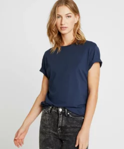 Pier One Uomo T-shirt Basic - Dark Blue 11 Pier One Uomo T-shirt Basic - Dark Blue -Moda Perfetta 76bdc4f2b63a41d0960f2711d80eddd1