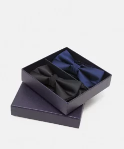 Pier One Uomo 2 PACK - Papillon - Black/dark Blue 8 Pier One Uomo 2 PACK - Papillon - Black/dark Blue -Moda Perfetta 76e16010c9474142a873778acb358660