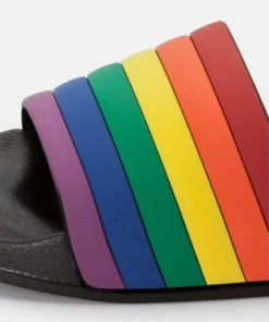 Pier One UNISEX - Ciabattine - Black -Moda Perfetta 76e91606d5944105a01d467ead397bf0