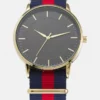 Pier One UNISEX - Orologio - Gold/blue/red 2 Pier One UNISEX - Orologio - Gold/blue/red -Moda Perfetta 77e20ac55a47481ba5bea2ae061cbcfc