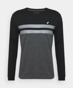 Pier One Uomo Maglietta A Manica Lunga - Black/mottled Dark Grey 12 Pier One Uomo Maglietta A Manica Lunga - Black/mottled Dark Grey -Moda Perfetta 79548e1ee70e4145ad61381136efa820