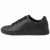 Pier One Uomo Sneakers Basse - Black 2 Pier One Uomo Sneakers Basse - Black -Moda Perfetta 79b573c5d4aa42ceadea51a0668be4bd