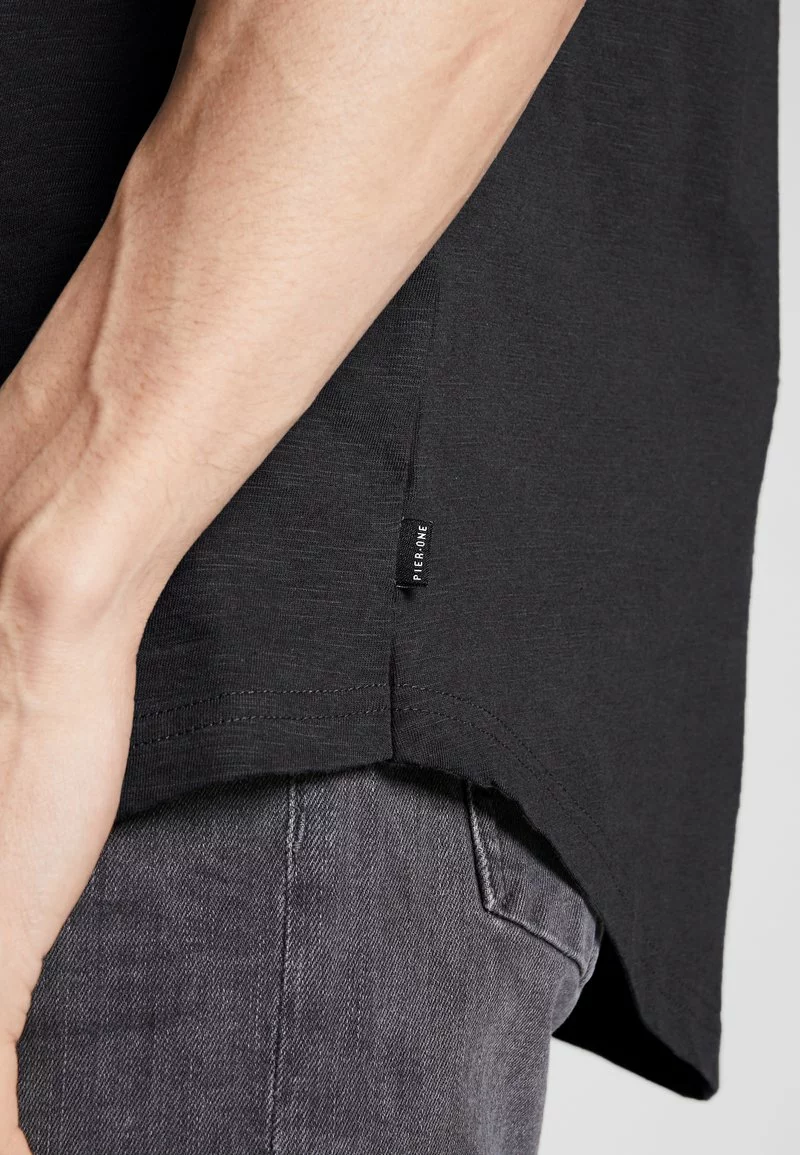 Pier One Uomo T-shirt Basic - Black 7 Pier One Uomo T-shirt Basic - Black - immagine 5
