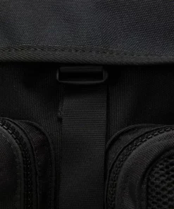 Pier One UNISEX - Zaino - Black 11 Pier One UNISEX - Zaino - Black -Moda Perfetta 7b22fab20b1a4fcda1bad1ca33016935