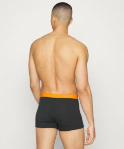 Pier One Uomo 5 PACK - Culotte - Black/orange 11 Pier One Uomo 5 PACK - Culotte - Black/orange -Moda Perfetta 7b25a30a40524ca4acd61d7b580e99e1