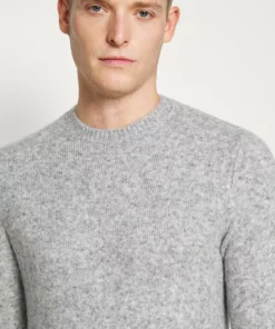 Pier One Uomo Maglione - Mottled Light Grey 11 Pier One Uomo Maglione - Mottled Light Grey -Moda Perfetta 7bc43d3b2ddc4227b75a6bc214ec6e40