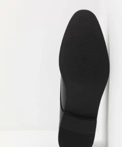 Pier One Uomo Stringate Eleganti - Black 12 Pier One Uomo Stringate Eleganti - Black -Moda Perfetta 7c0ab83a90f8439191bc61095ed064e0