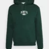 Pier One Uomo DENVER COLLEGE HOODIE - Felpa - Green 2 Pier One Uomo DENVER COLLEGE HOODIE - Felpa - Green -Moda Perfetta 7c77868eba754c6aacff7e990a1c431d