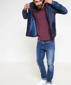 Pier One Uomo T-shirt Basic - Bordeaux Melange 9 Pier One Uomo T-shirt Basic - Bordeaux Melange -Moda Perfetta 7f561bc71bd8451692d95e1793af7323