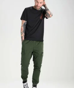 Pier One Uomo Pantaloni Cargo - Dark Green 10 Pier One Uomo Pantaloni Cargo - Dark Green -Moda Perfetta 81a6c12ddb1647beb6087bc2ab25e226