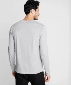 Pier One Uomo Maglietta A Manica Lunga - Mottled Grey 9 Pier One Uomo Maglietta A Manica Lunga - Mottled Grey -Moda Perfetta 8478732414c64f0aabb6957d5182c7ca