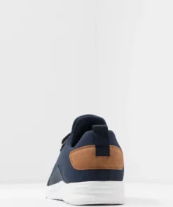 Pier One Uomo Sneakers Basse - Dark Blue 11 Pier One Uomo Sneakers Basse - Dark Blue -Moda Perfetta 85dee8dab14d465784f5e8bbb9cff969