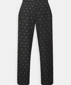 Pier One Uomo Pigiama - Black/white 12 Pier One Uomo Pigiama - Black/white -Moda Perfetta 86ea9dd630774240a768f273eeb69b3a