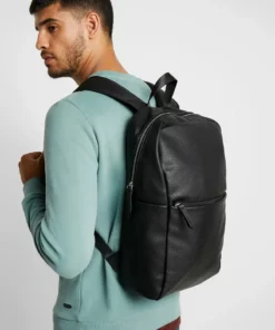 Pier One UNISEX - Zaino - Black 10 Pier One UNISEX - Zaino - Black -Moda Perfetta 8847458d113448c89af5d850c0350a22