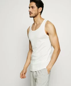 Pier One Uomo 3 PACK - Maglietta Intima - Black/grey/white 13 Pier One Uomo 3 PACK - Maglietta Intima - Black/grey/white -Moda Perfetta 89616a07fd5749b0878578e819009317