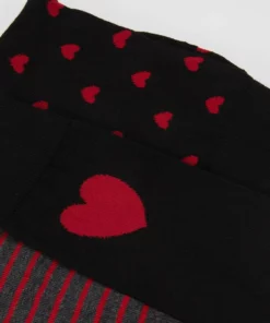 Pier One Uomo VALENTINES 3 PACK - Calze - Black/dark Red 9 Pier One Uomo VALENTINES 3 PACK - Calze - Black/dark Red -Moda Perfetta 8be4eb730df443b4ae1e1ce208f29295