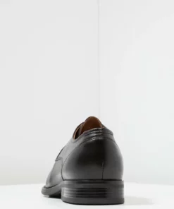 Pier One Uomo LEATHER - Stringate Eleganti - Black 16 Pier One Uomo LEATHER - Stringate Eleganti - Black -Moda Perfetta 8c38da1b49a24c80aec1d1e71a4bc304