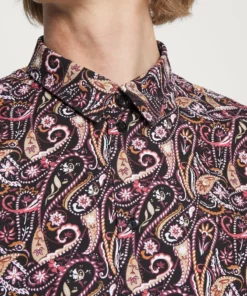 Pier One Uomo FESTIVE AOP - Camicia - Black/multi-coloured -Moda Perfetta 8c75d97750bd40808fb8e044df43a056